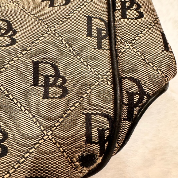 Dooney & bourke canvas and leather trim tote bag 14x9.5x7 - Picture 2 of 13